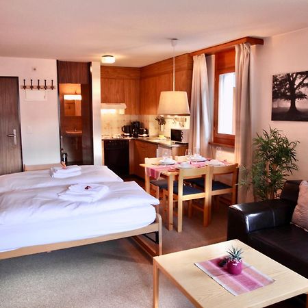 Monte Rosa Taesch, Apartments Mit Wellness Bereich エクステリア 写真