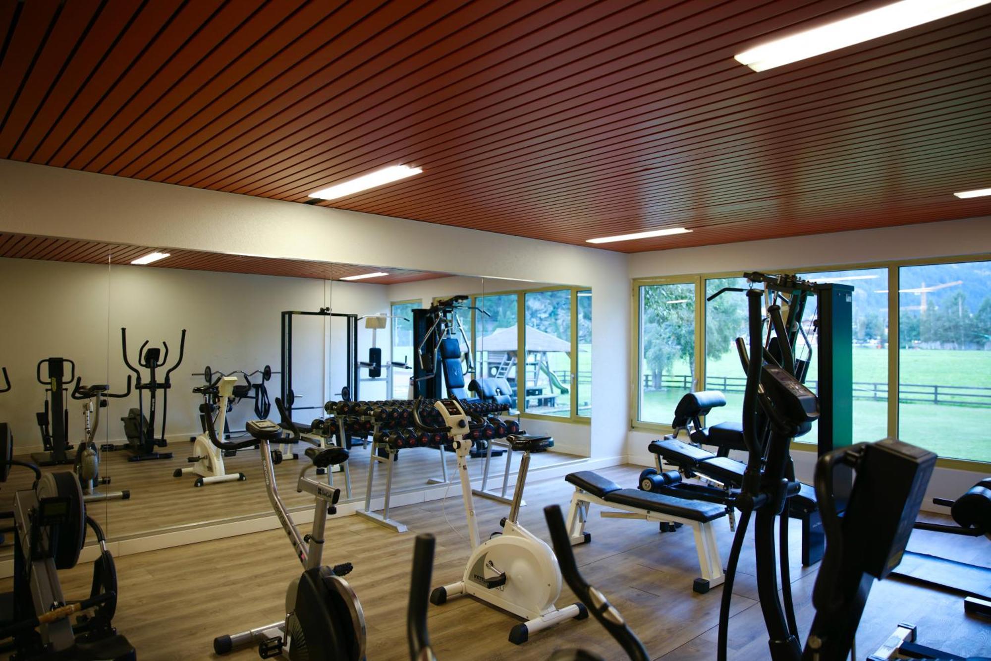 Monte Rosa Taesch, Apartments Mit Wellness Bereich エクステリア 写真