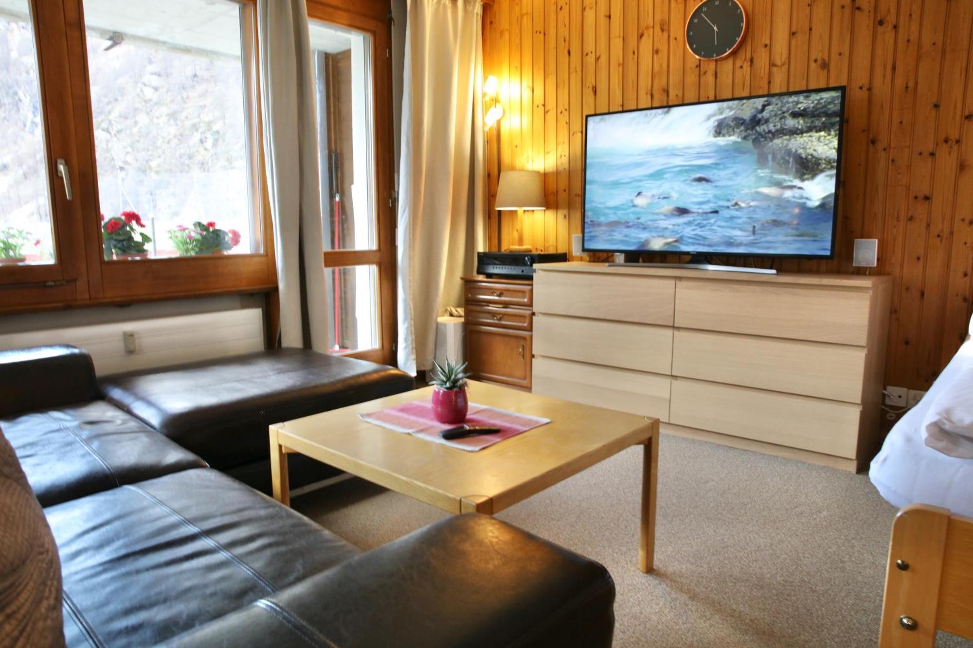 Monte Rosa Taesch, Apartments Mit Wellness Bereich エクステリア 写真
